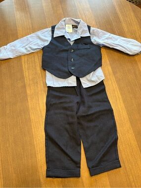3-Piece Navy Textured Boys Suit Set with Light Blue Shirt